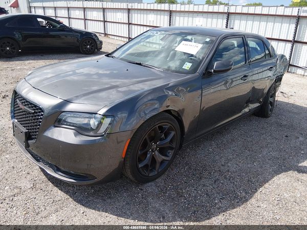 2023 CHRYSLER 300 300S — I2