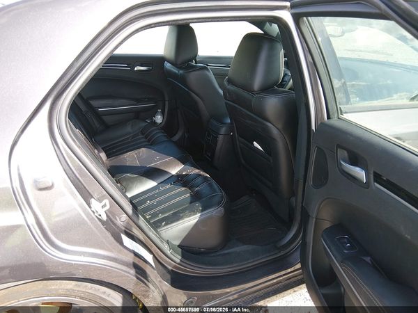 2023 CHRYSLER 300 300S — I8