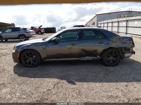 2023 CHRYSLER 300 300S — I117