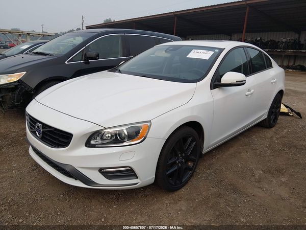 2017 VOLVO S60 T5 DYNAMIC