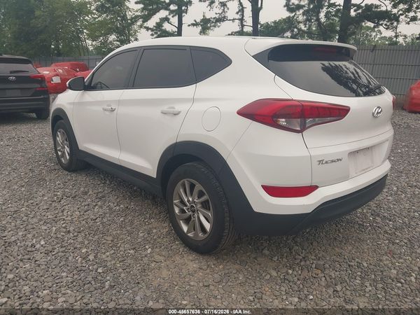 2018 HYUNDAI TUCSON SE