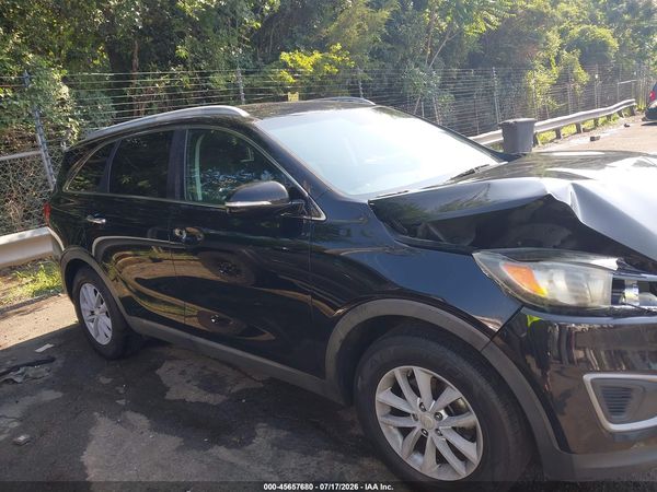 2016 KIA SORENTO 2.4L LX