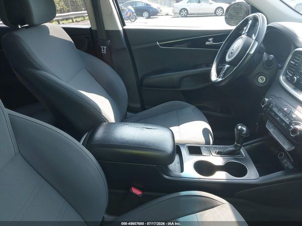2016 KIA SORENTO 2.4L LX