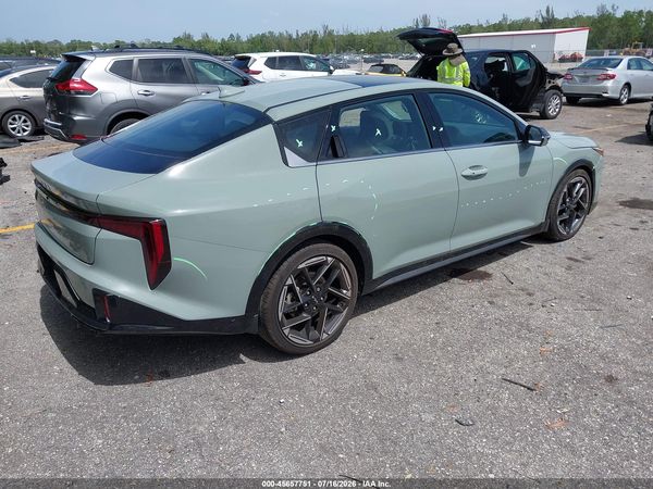 2025 KIA K4 GT-LINE
