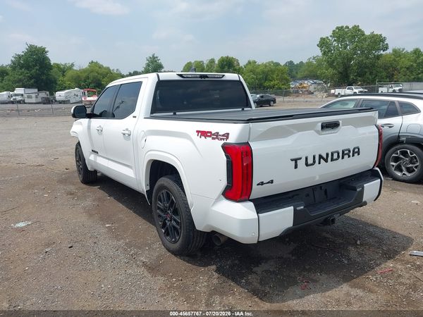 2024 TOYOTA TUNDRA SR5
