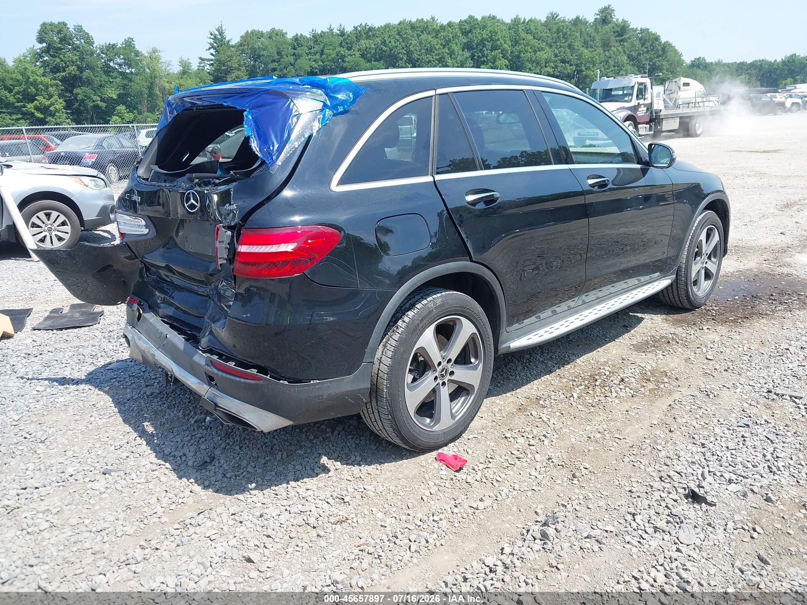 2018 MERCEDES-BENZ GLC 300 4MATIC