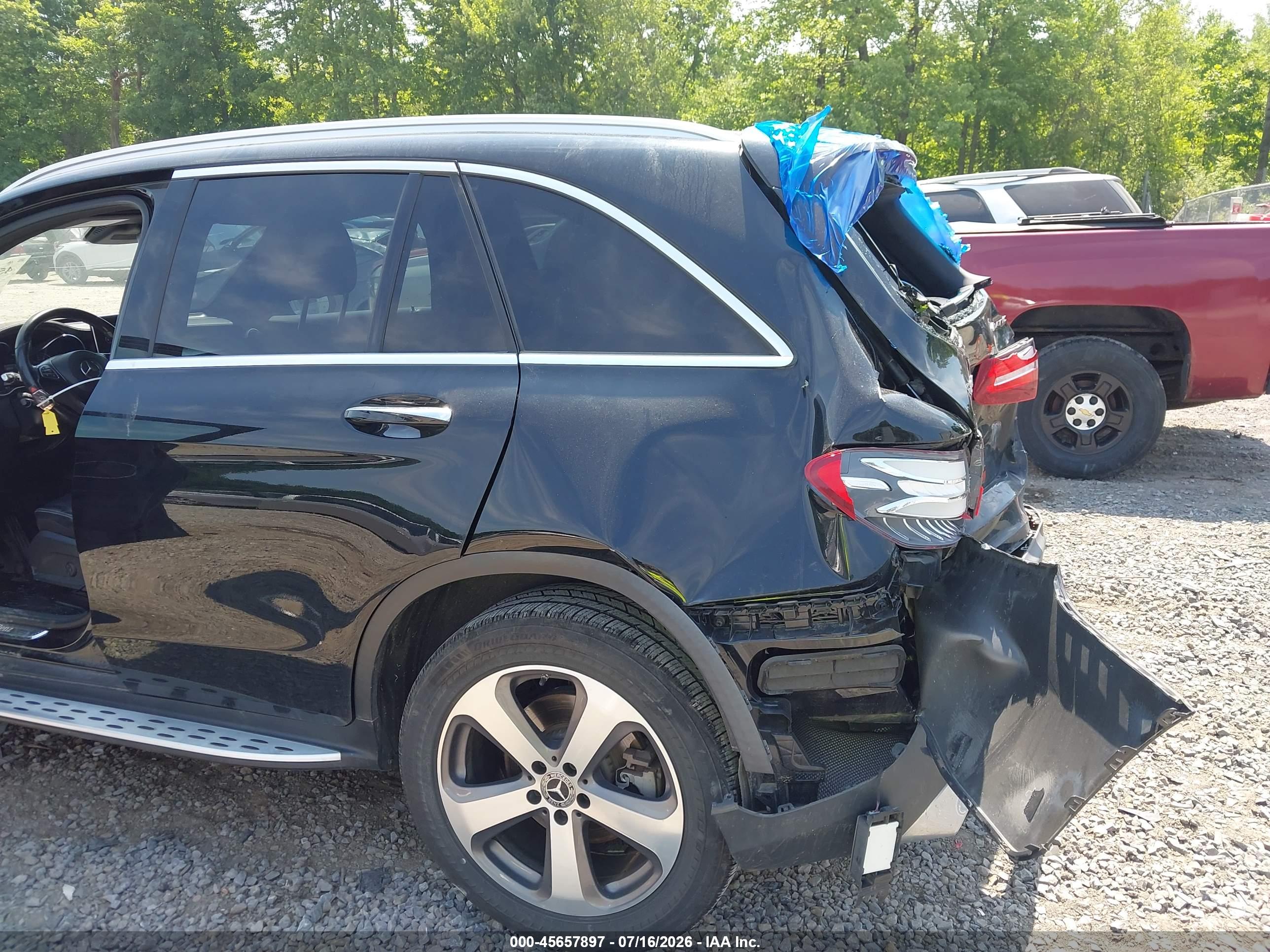 2018 MERCEDES-BENZ GLC 300 4MATIC