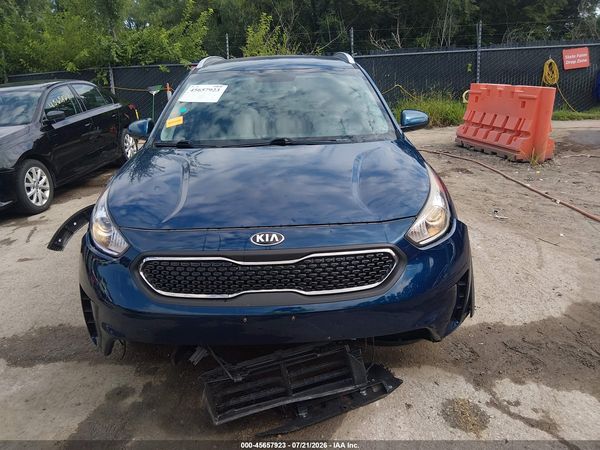 2018 KIA NIRO LX