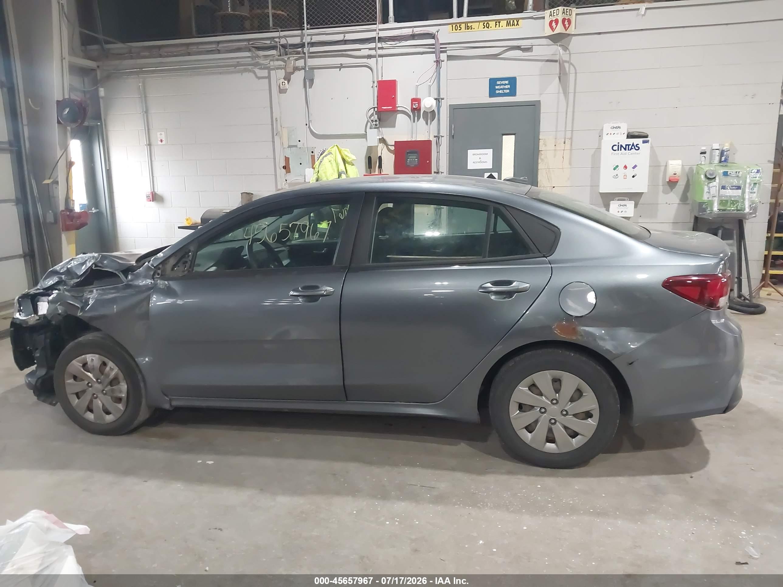 2020 KIA RIO S