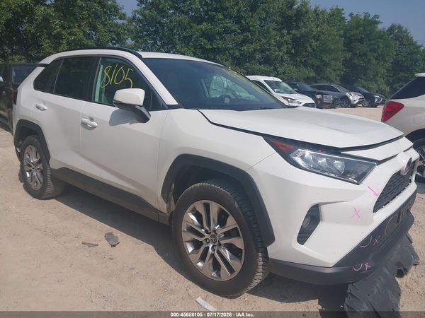 2020 TOYOTA RAV4 XLE PREMIUM