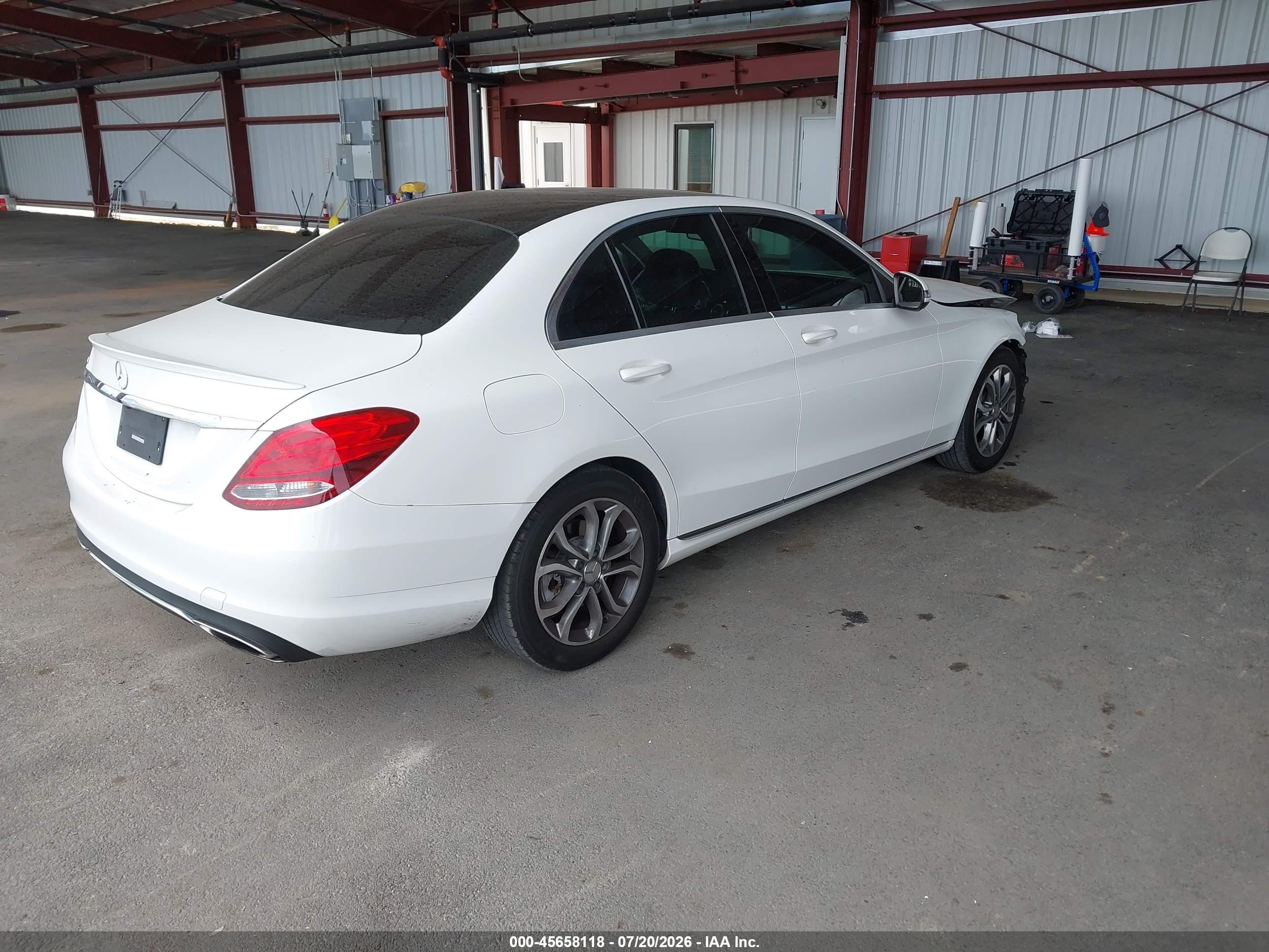 2016 MERCEDES-BENZ C 300 C300