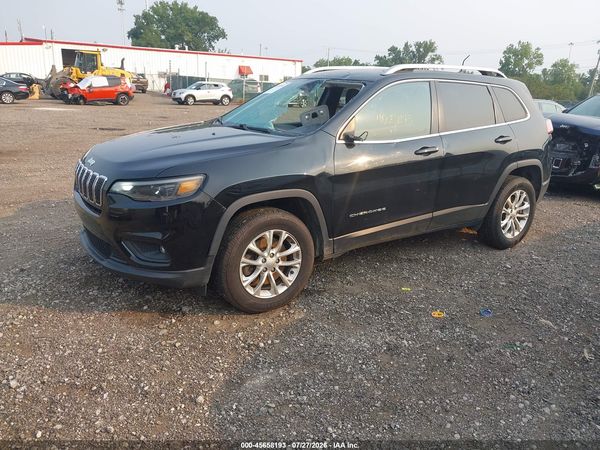 2019 JEEP CHEROKEE LATITUDE 4X4