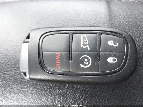 2019 JEEP CHEROKEE LATITUDE PLUS 4X4