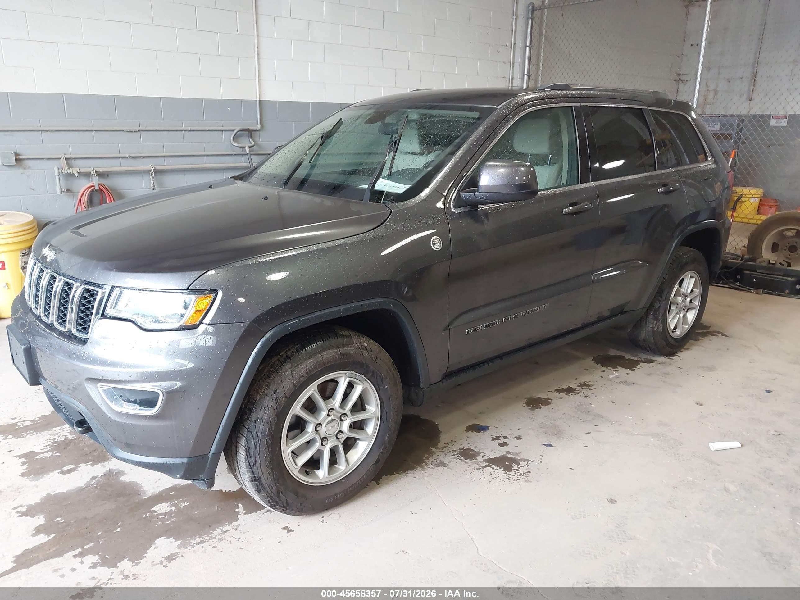 2018 JEEP GRAND CHEROKEE LAREDO E 4X4 — I2