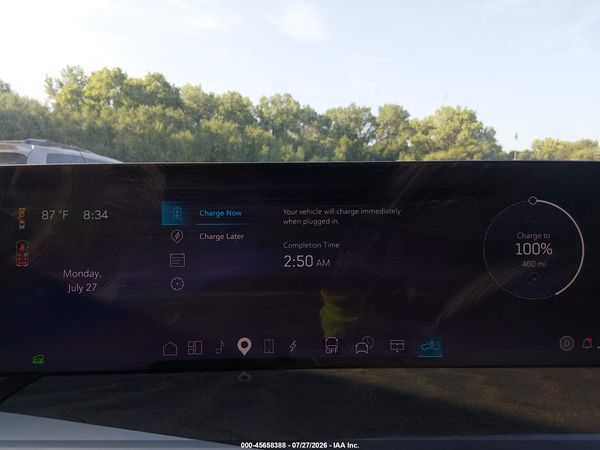 2025 CADILLAC ESCALADE IQ LUXURY 2 AWD