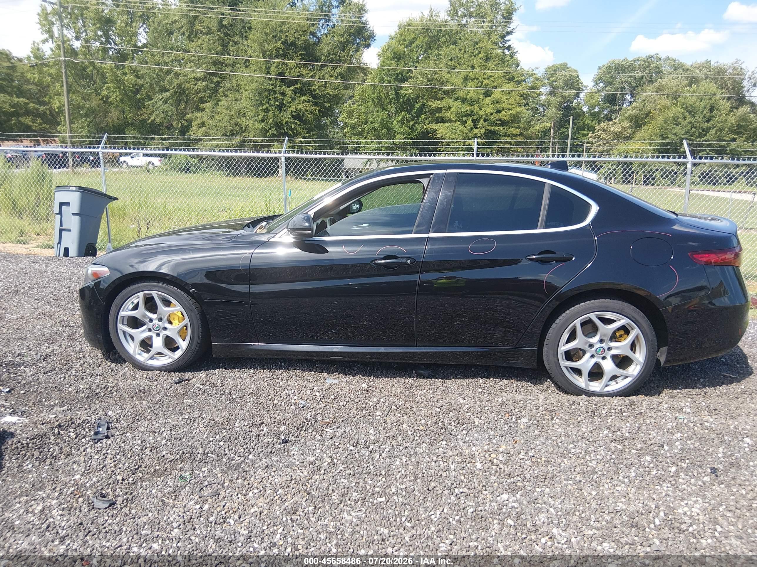 2020 ALFA ROMEO GIULIA TI RWD