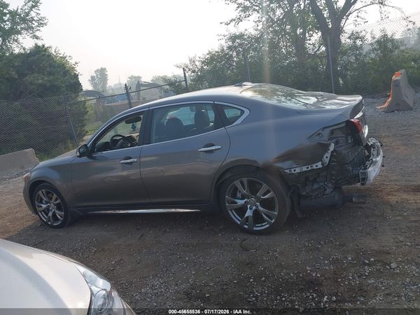 2018 INFINITI Q70L 3.7X LUXE