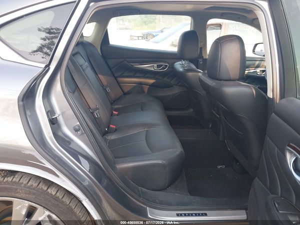 2018 INFINITI Q70L 3.7X LUXE