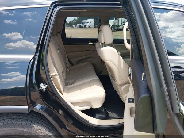 2019 JEEP GRAND CHEROKEE LAREDO E 4X4