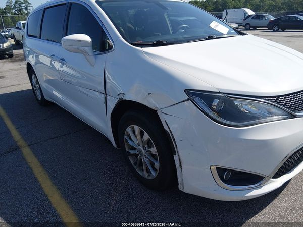 2018 CHRYSLER PACIFICA TOURING PLUS — I6