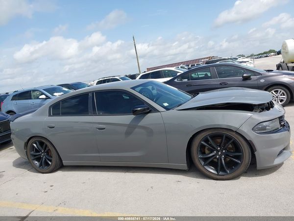 2018 DODGE CHARGER SXT RWD