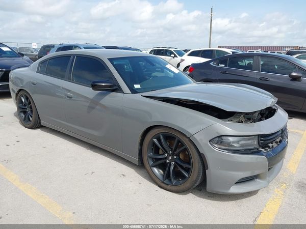 2018 DODGE CHARGER SXT RWD