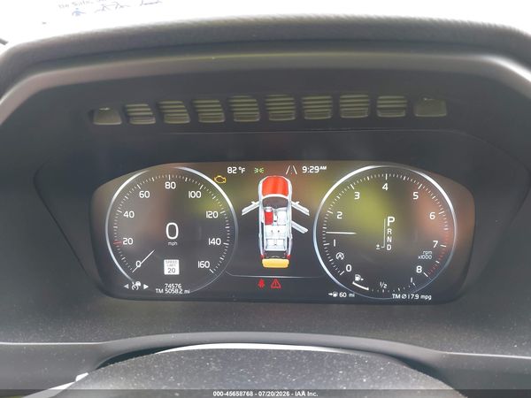 2018 VOLVO XC90 T5 MOMENTUM