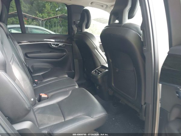 2018 VOLVO XC90 T5 MOMENTUM