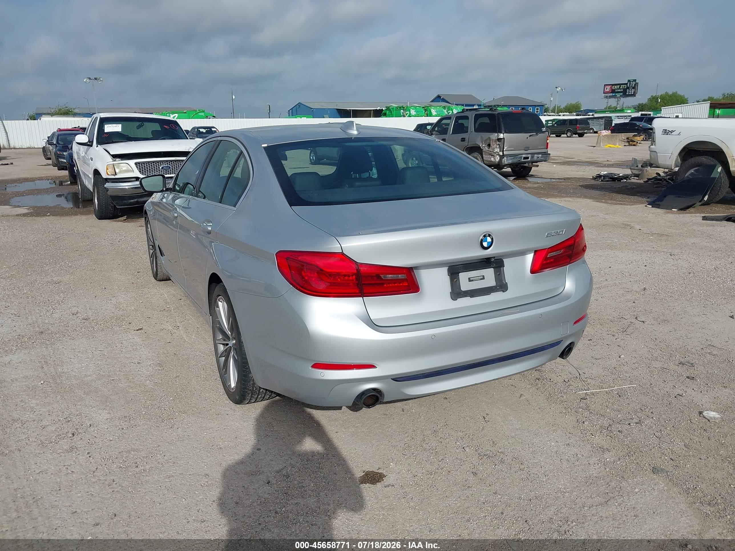 2019 BMW 530I