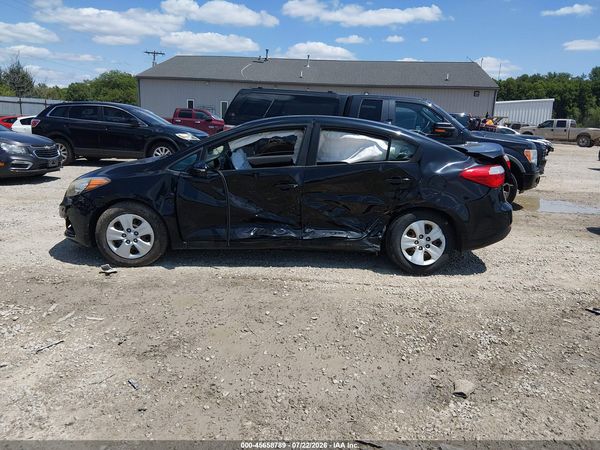 2016 KIA FORTE LX