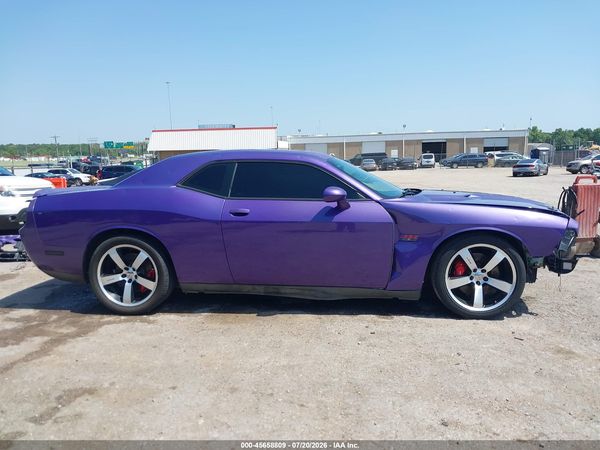 2013 DODGE CHALLENGER SRT8