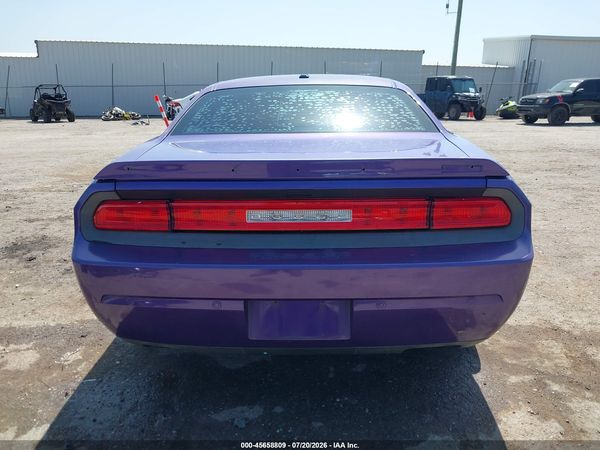2013 DODGE CHALLENGER SRT8