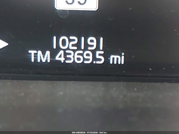2018 VOLVO XC90 T6 MOMENTUM