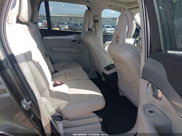 2018 VOLVO XC90 T6 MOMENTUM