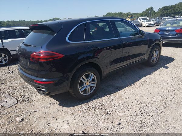 2016 PORSCHE CAYENNE