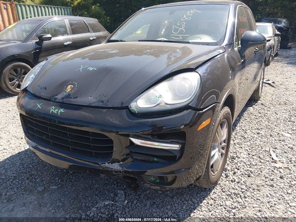2016 PORSCHE CAYENNE