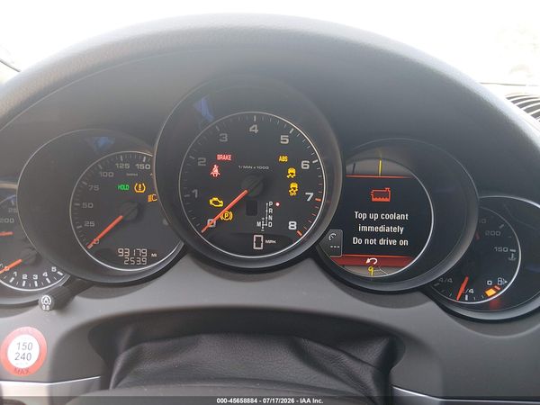 2016 PORSCHE CAYENNE
