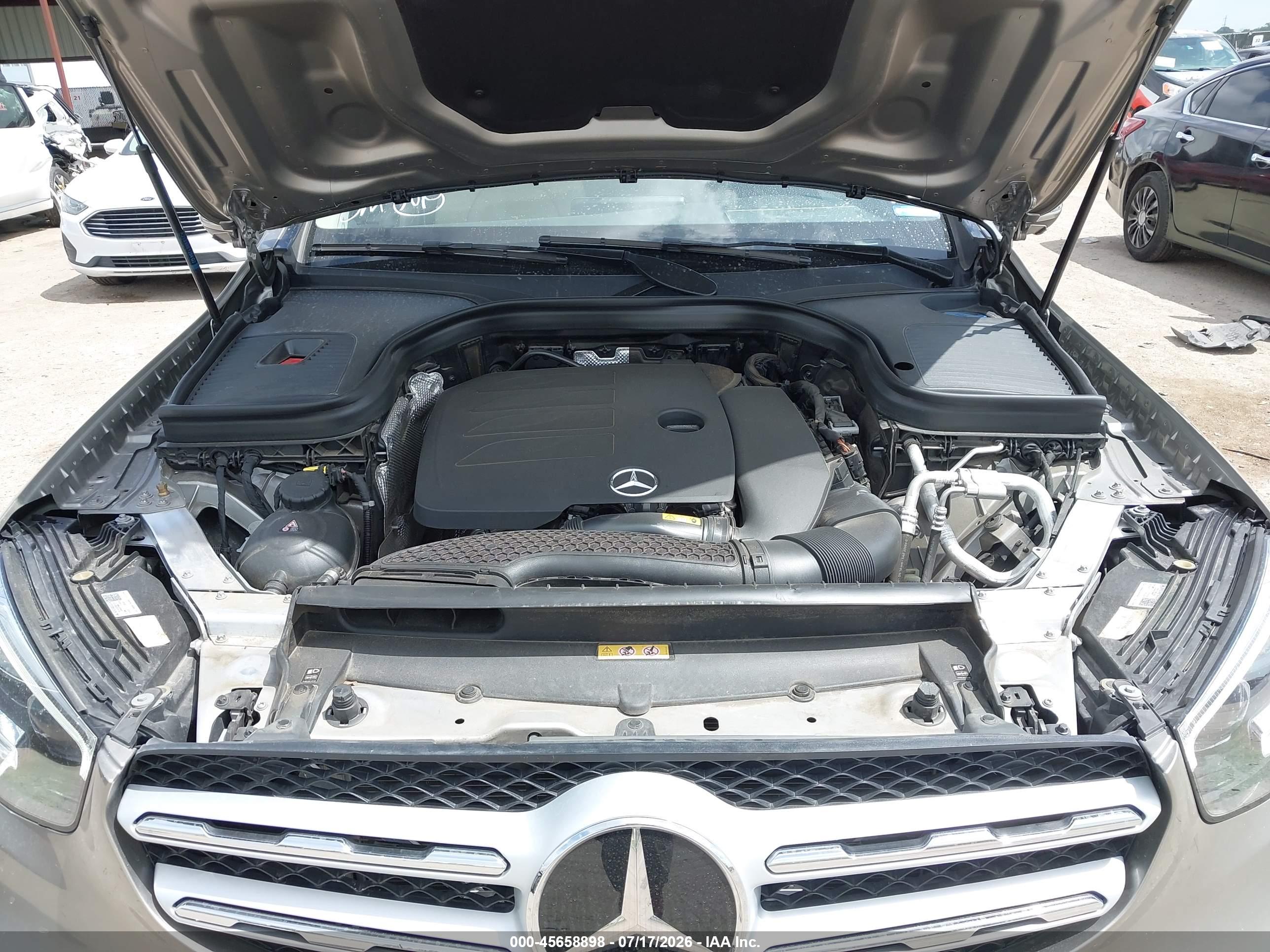 2022 MERCEDES-BENZ GLC 300 SUV