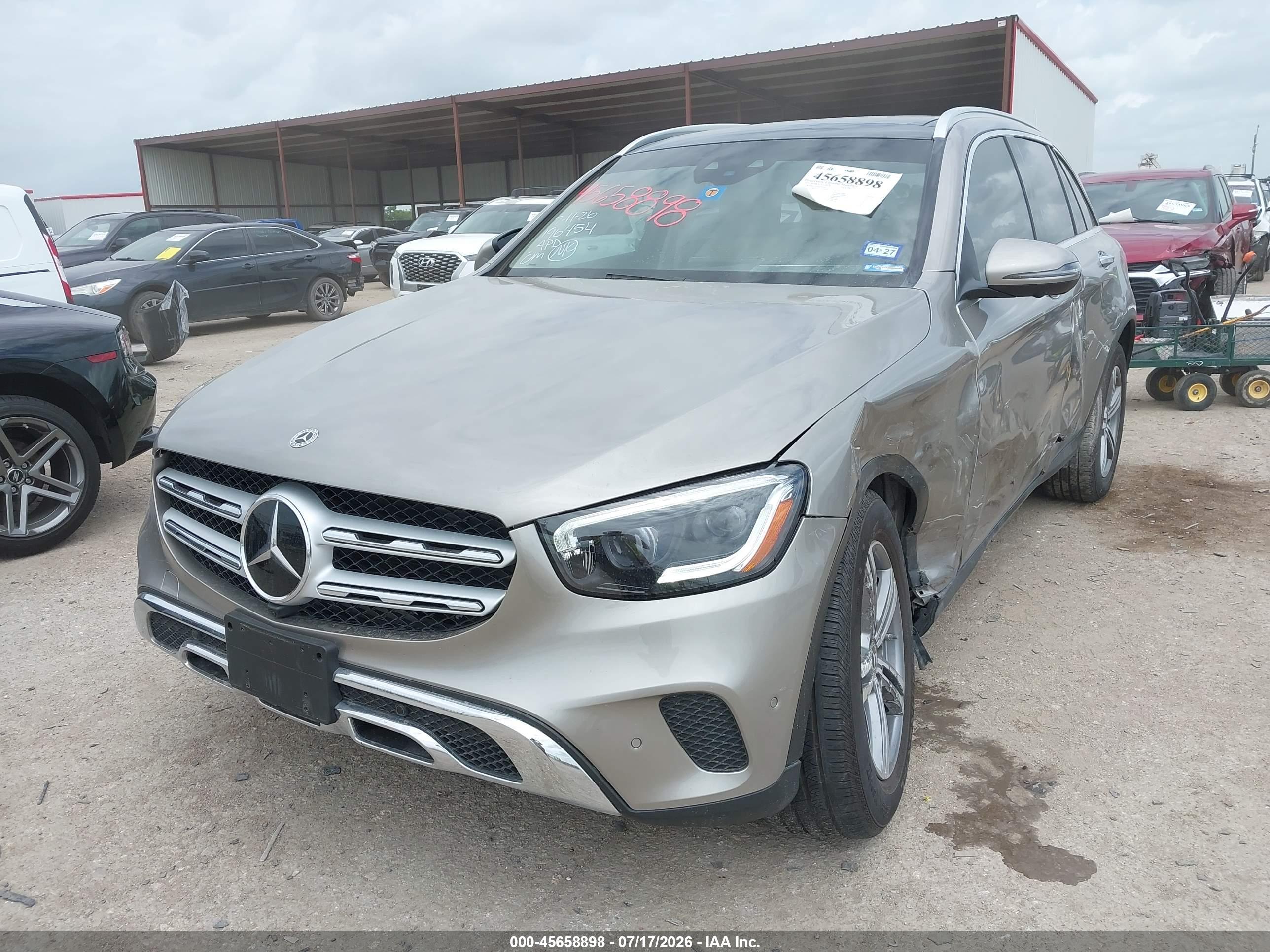 2022 MERCEDES-BENZ GLC 300 SUV
