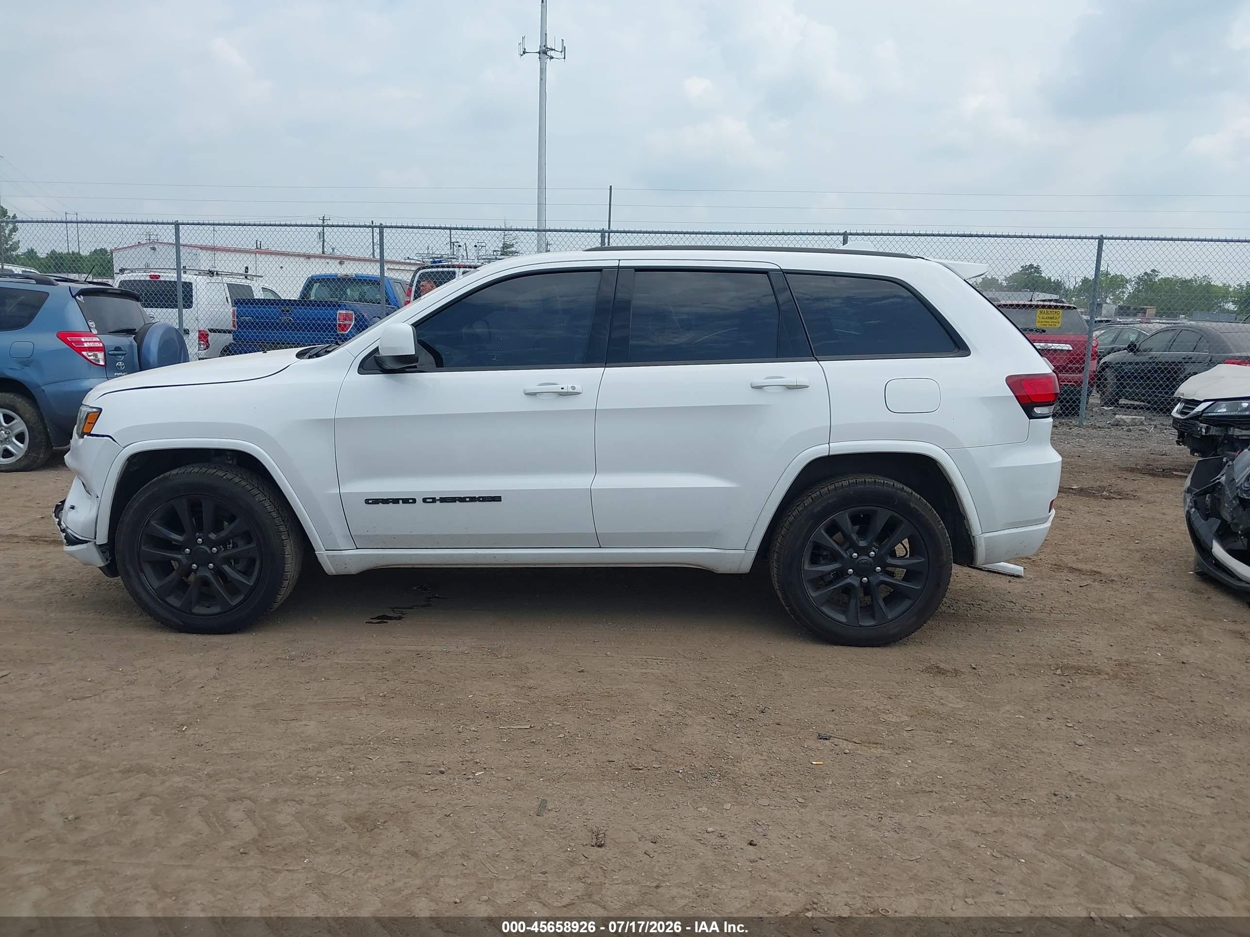 2019 JEEP GRAND CHEROKEE ALTITUDE 4X4