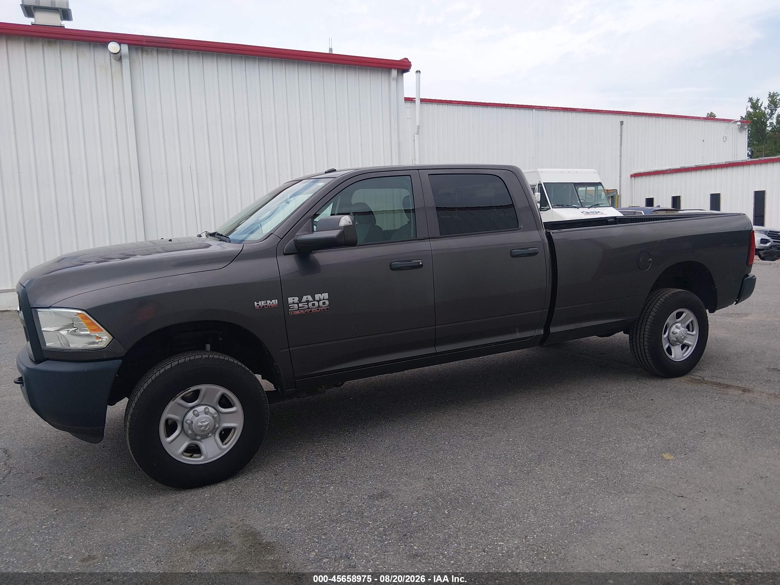 2016 RAM 3500 TRADESMAN
