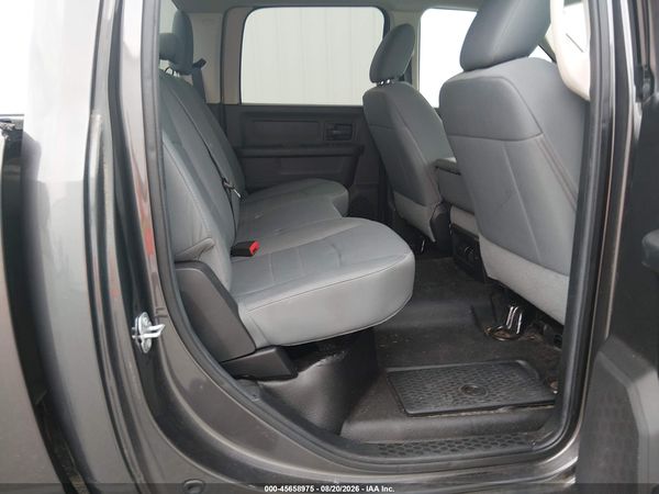 2016 RAM 3500 TRADESMAN