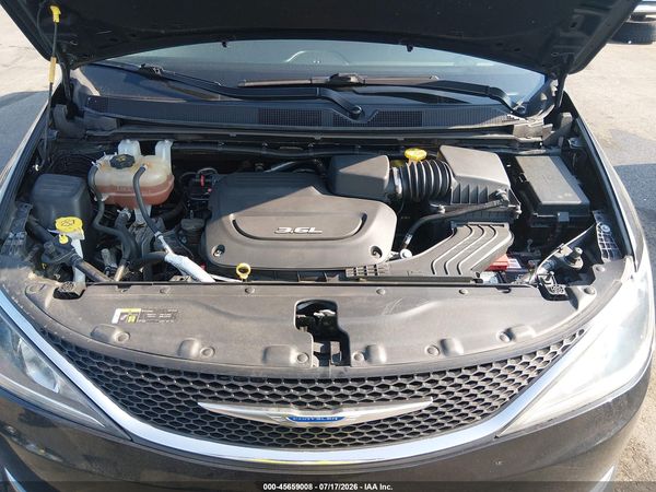 2019 CHRYSLER PACIFICA TOURING PLUS