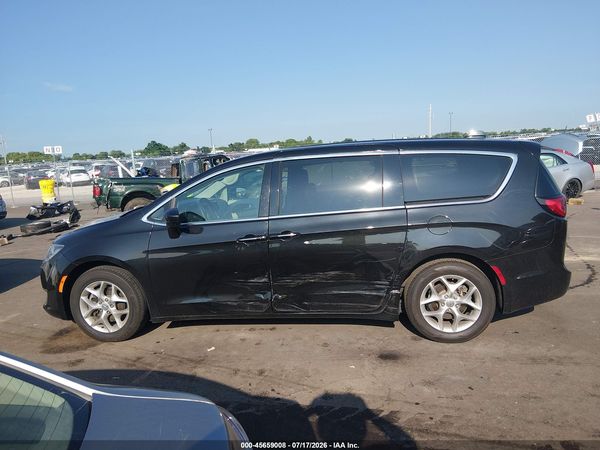 2019 CHRYSLER PACIFICA TOURING PLUS