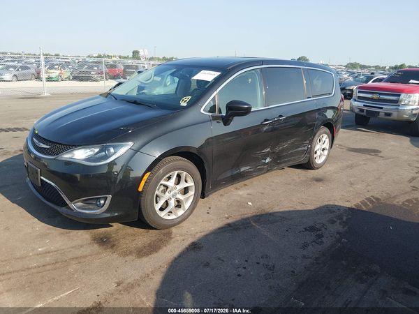2019 CHRYSLER PACIFICA TOURING PLUS