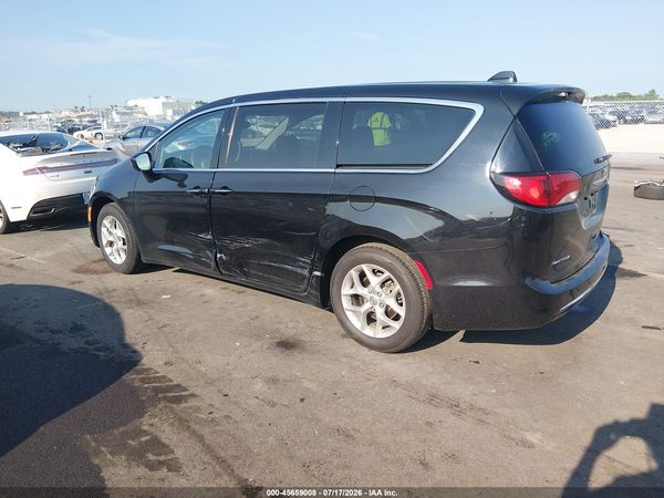 2019 CHRYSLER PACIFICA TOURING PLUS