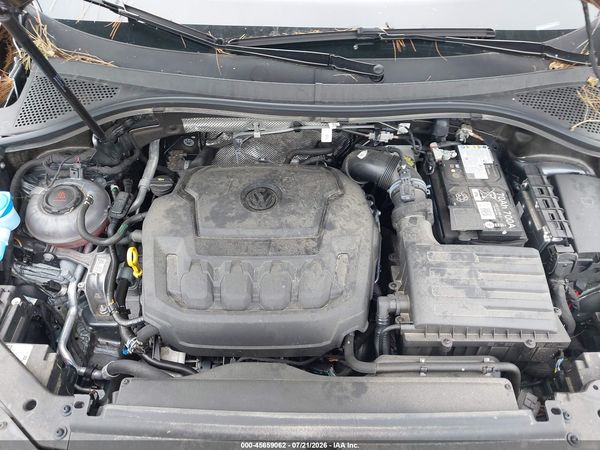 2024 VOLKSWAGEN TIGUAN 2.0T SE R-LINE BLACK — I10
