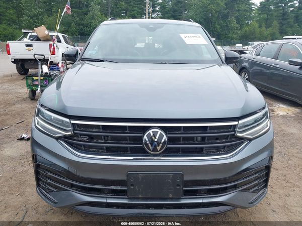 2024 VOLKSWAGEN TIGUAN 2.0T SE R-LINE BLACK — I115