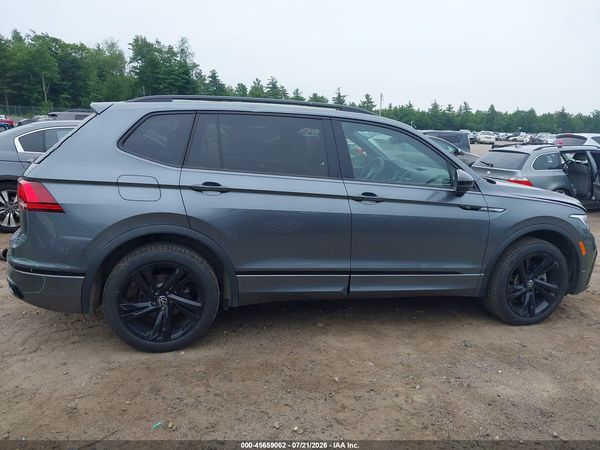 2024 VOLKSWAGEN TIGUAN 2.0T SE R-LINE BLACK — I116