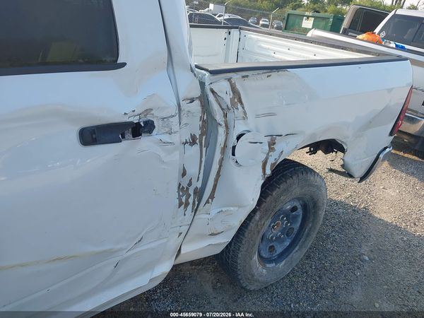 2022 RAM 1500 CLASSIC SLT  4X4 5'7 BOX